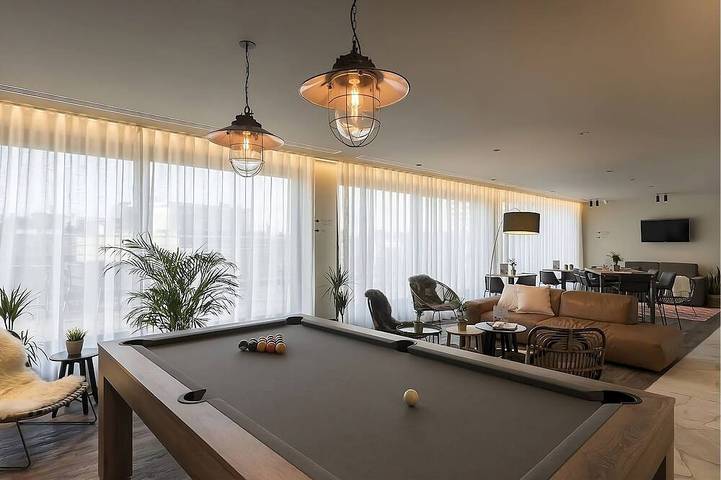 Ganze Wohnung, Walking Distance to Grote Markt! Family-friendly Property, City Views & Kitchen! in Antwerpen, Antwerpen und Umgebung
