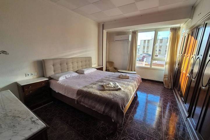 Appartement entier, 3 Bedroom Apartment with Balcony, Lift and AC in Nules, Costa del Azahar