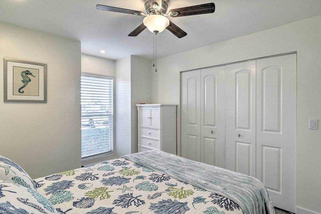 Ganze Wohnung, Florida Condo w/ Pool & Tennis: Walk to Beach! in Fernandina Beach, Amelia Island