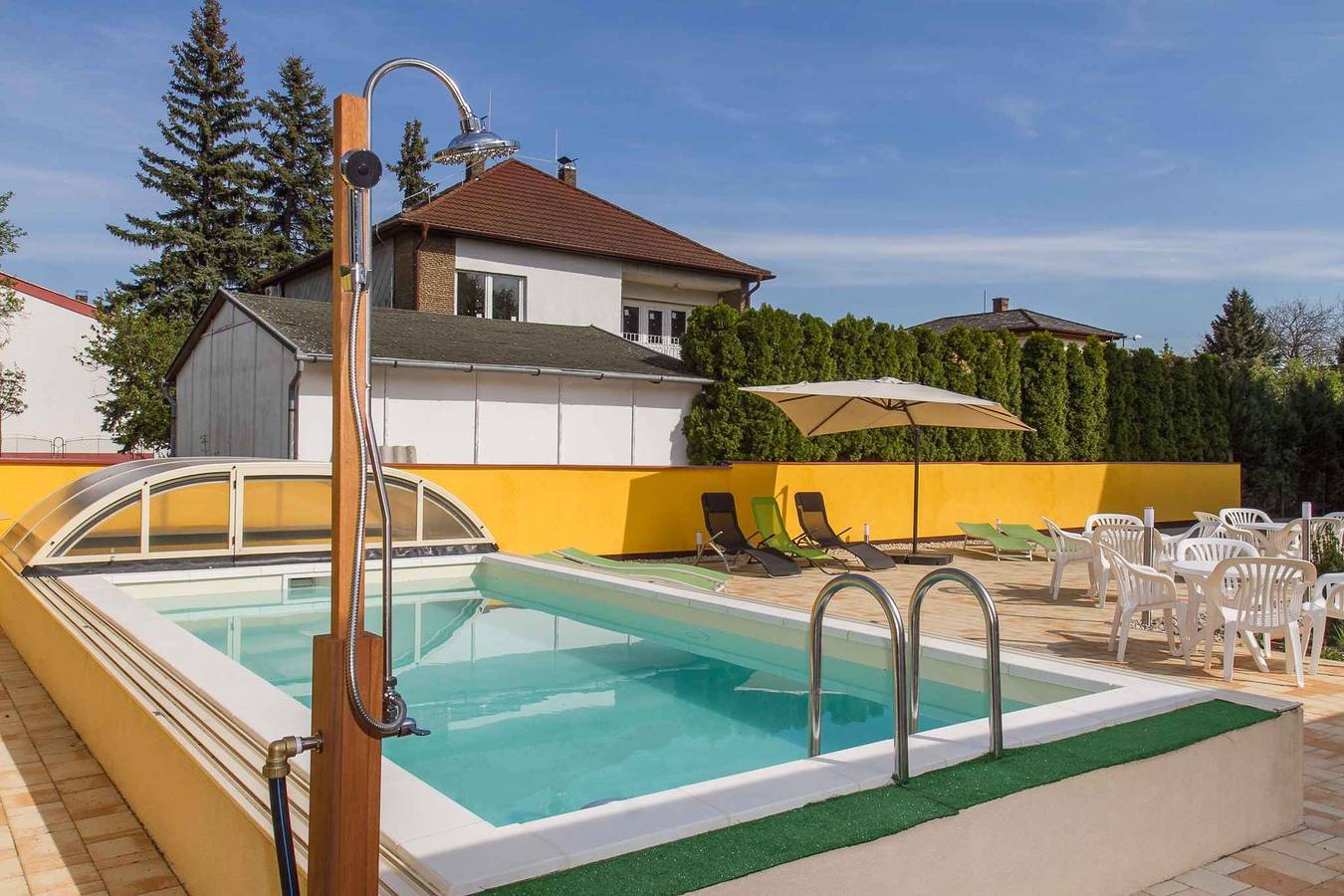 Ganze Ferienwohnung, Ferienwohnung mit Pool und Wlan  in Balatonkeresztur, Plattensee Südufer