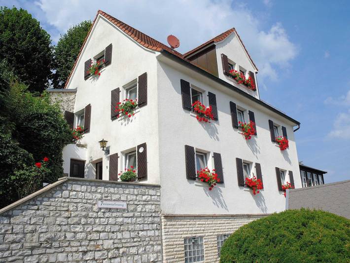 Ferienwohnung für 2 Personen, mit Terrasse und Garten sowie Ausblick in Gößweinstein - 2