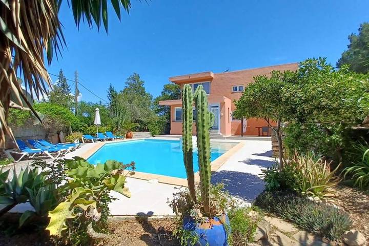 Casa de vacaciones para 6 personas, con vistas además de jardín y piscina en Ibiza - 2