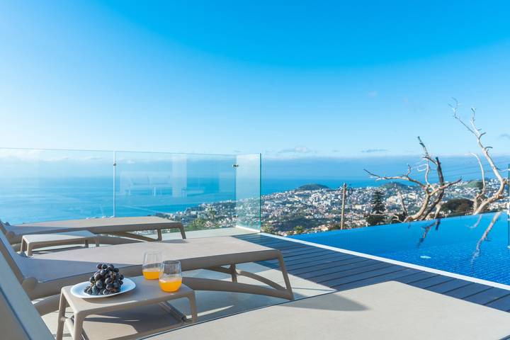 Villa pour 8 personnes, avec jardin ainsi que vue sur l’océan et piscine à Funchal - 2