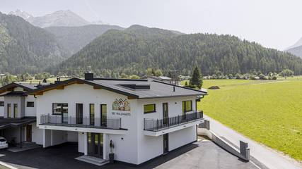 Ferienhaus für 8 Personen, mit Garten und Sauna im Ötztal