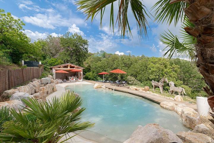 Villa pour 8 personnes, avec jardin et terrasse à La Garde-Freinet