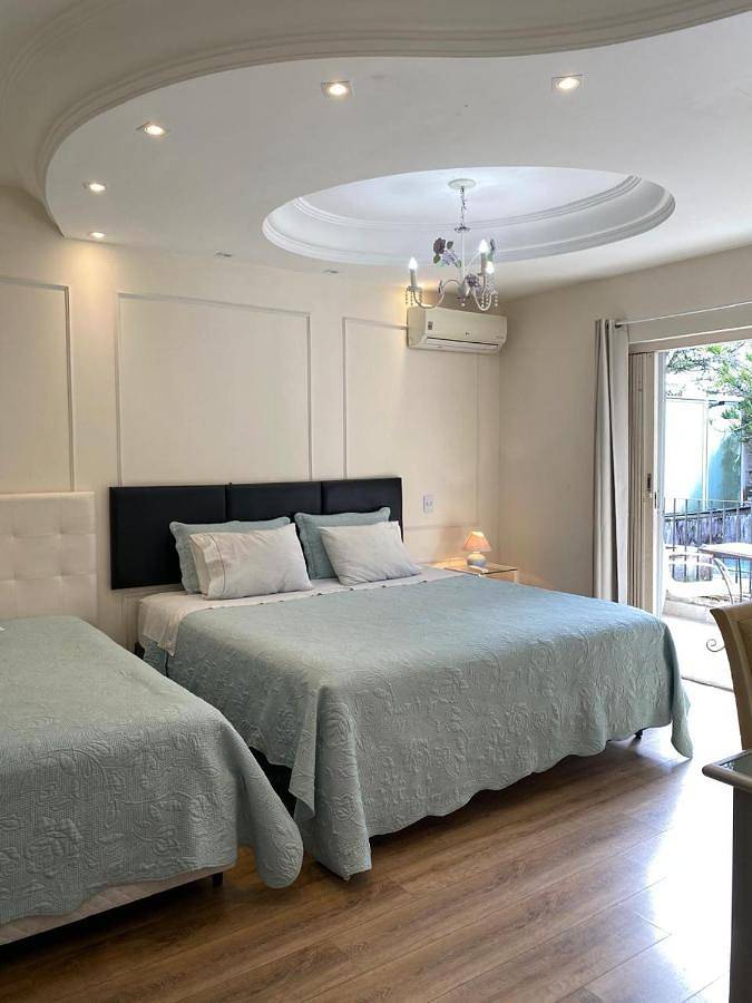 Casas e apartamentos de temporada para 2 pessoas, com jardim e piscina em Morumbi