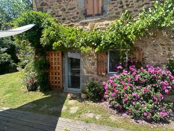 Gîte for 2 Guests in Tailhac, Haute-Loire, Picture 1