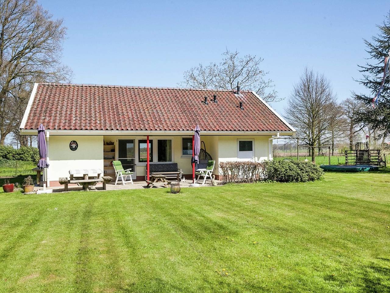Residenza familiare con ampio giardino in Regio Zwolle