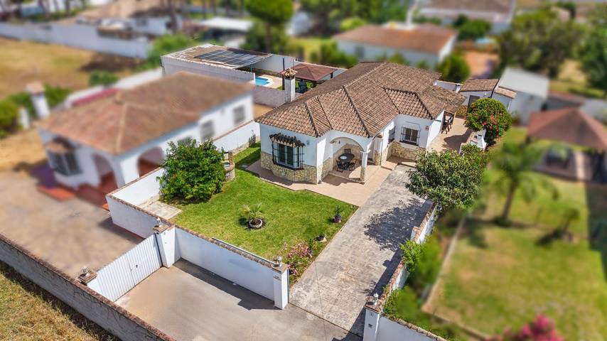 Chalet para 6 personas, con Jardín y Piscina en Andalucía
