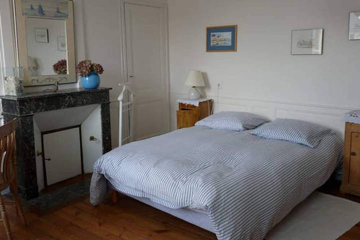 Location de vacances pour 6 personnes, avec terrasse et jardin à Valognes - 4