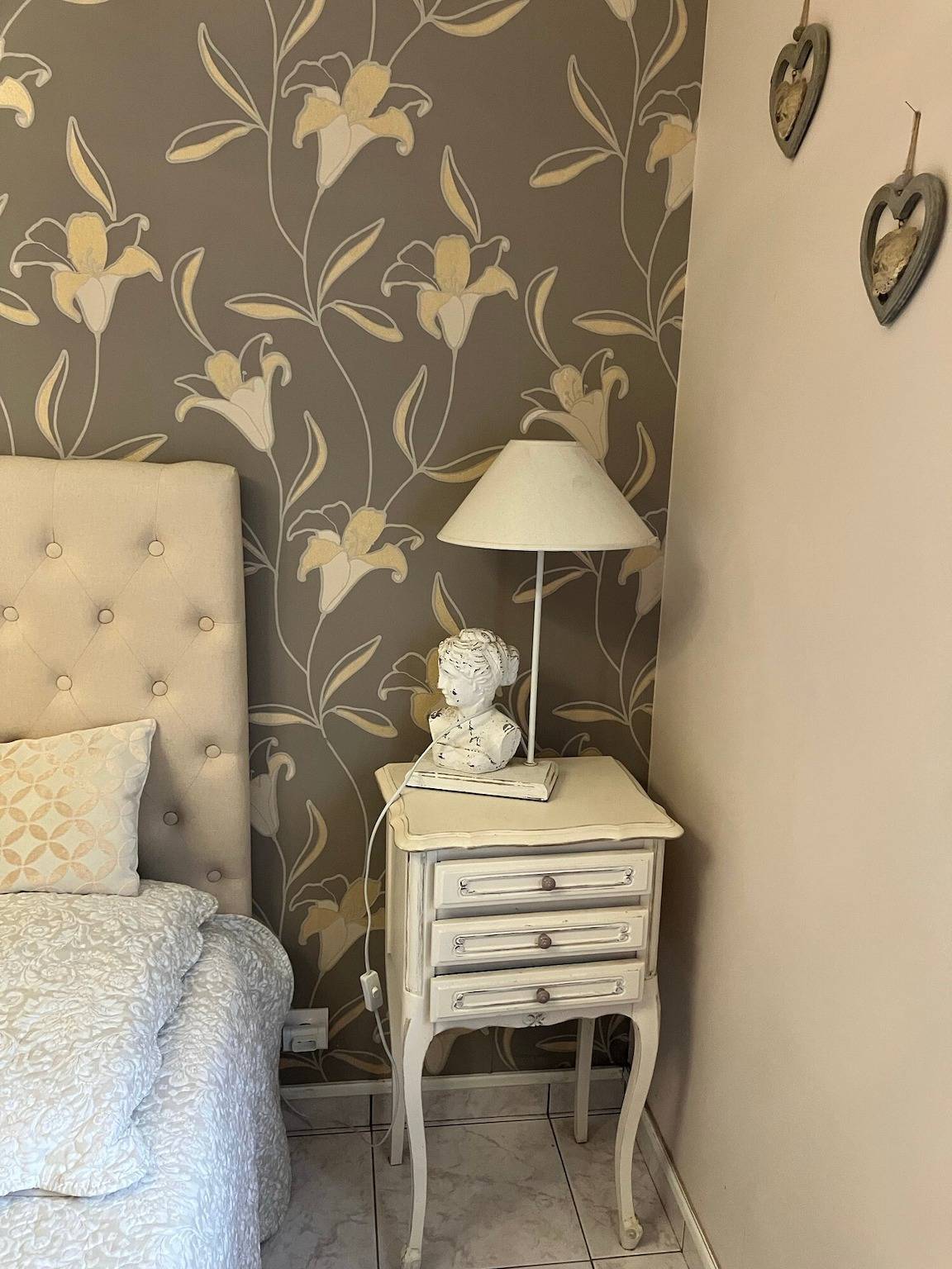 Chambre d’hôtes « Chez Marie-Christine - Les Fleurs » avec Wi-Fi in Cancale, Baie du Mont-Saint-Michel