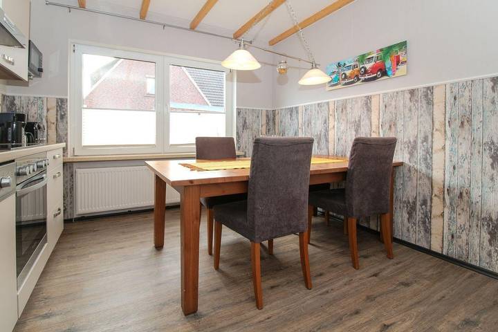 Ferienhaus für 4 Personen, mit Terrasse und Garten in Norden - 4