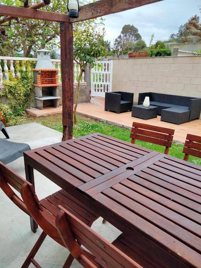 Casa de vacaciones para 4 personas, con vistas y jardín - 1