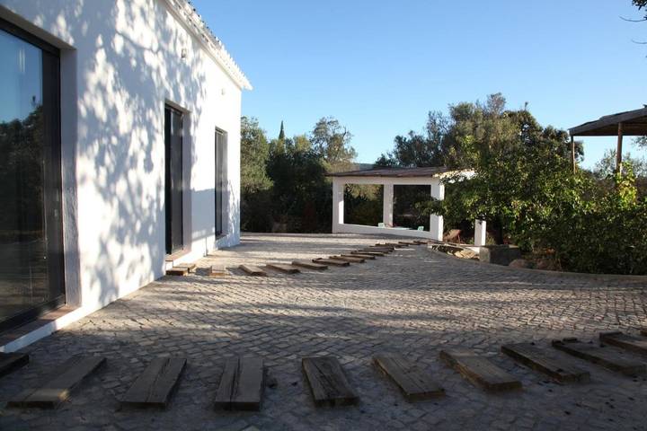 Maison d’hôte pour 5 personnes, avec Terrasse et Jardin ainsi que Piscine et Vue dans Quelfes - 2