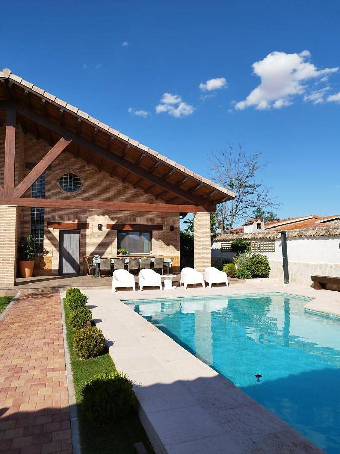 Chalet para 12 personas, con piscina además de vistas y jardín, Se admiten mascotas en Provincia de Guadalajara - 4