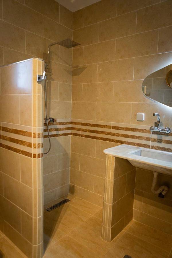 Maison d’hôte pour 3 personnes, avec jardin et vue ainsi que bassin pour enfant et piscine, animaux acceptés dans Merzouga - 4