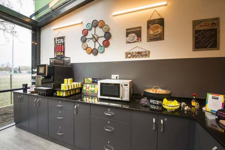 Hostel Art & Style - Zweibettzimmer Business in Singen, Hegau