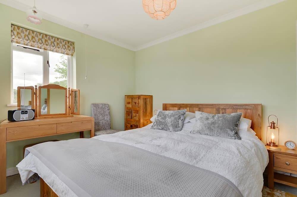 Entire apartment, 2 Bed in Helford (oc-hcview) in Helford, Cornwall