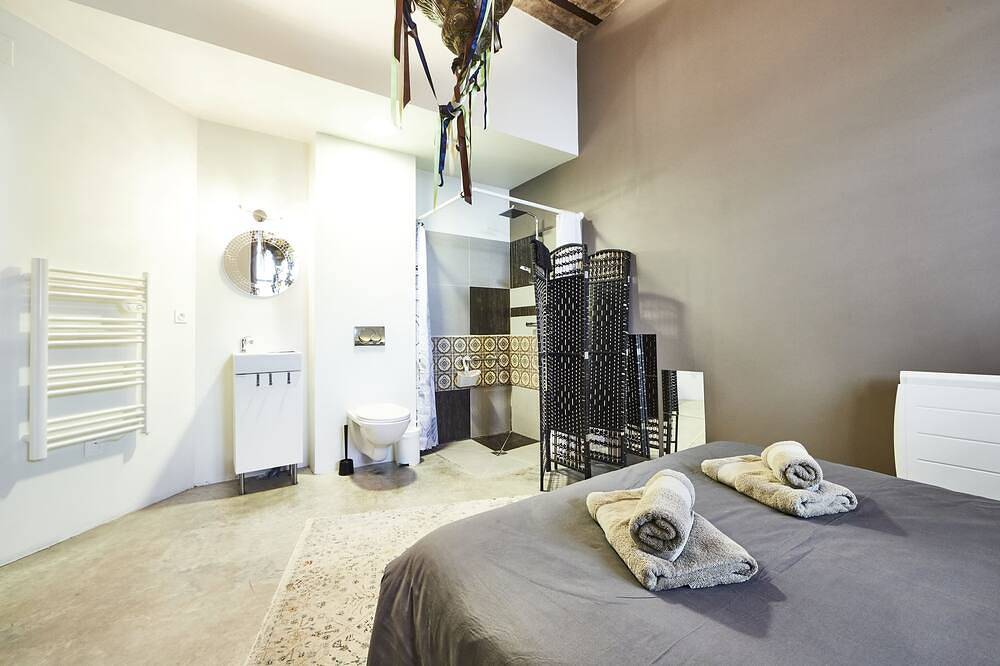 Entire apartment, La distillerie - House at the foot of the vines with garden 6personnes in Gertwiller, Sélestat-Erstein region