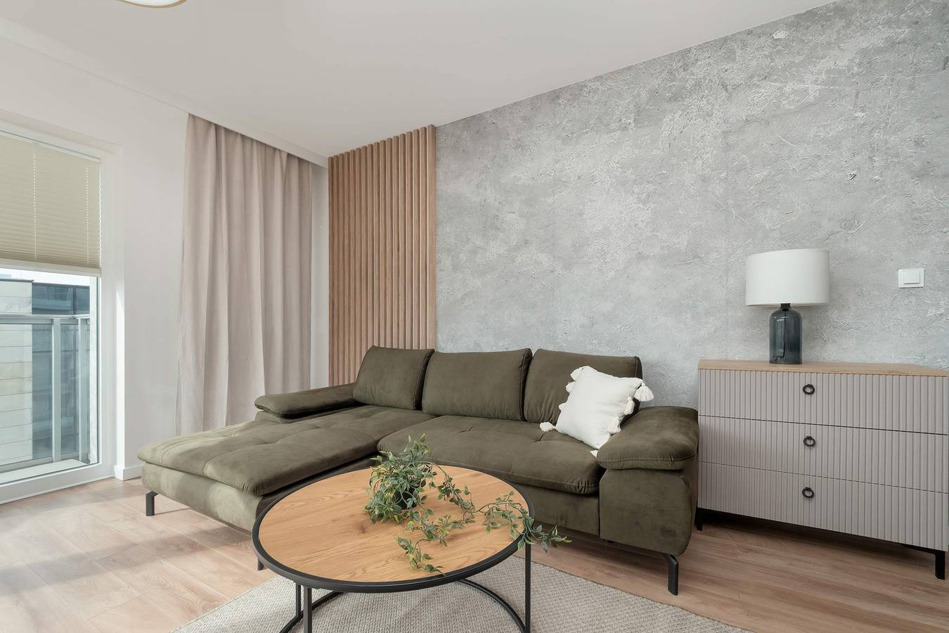 Cały apartament, Spacious Apartment with 2 Bedrooms | Balcony | Parking. in Łódź, Województwo łódzkie