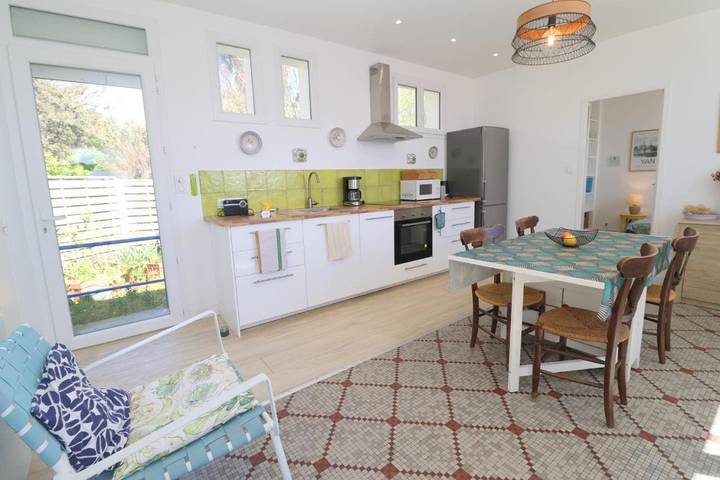 Location de vacances pour 4 personnes, avec jardin et terrasse dans Plage Bonne-Source - 2