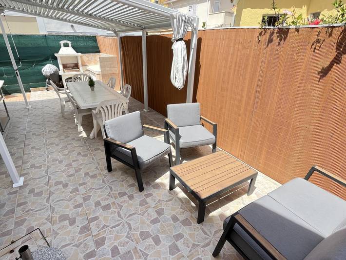 Ferienhaus für 4 Personen, mit Terrasse und Garten, kinderfreundlich in Dénia - 2