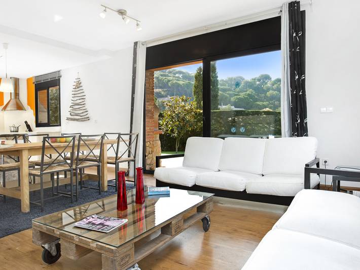 Casa rural para 8 personas, con jardín en Canyelles - 4