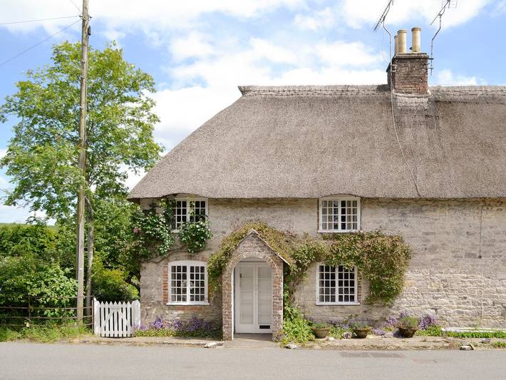 Vacation rental for 4 people, with yard in Dorset