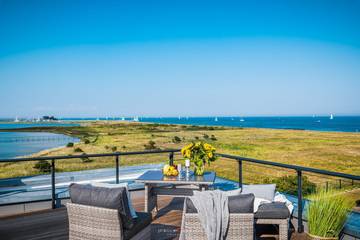 Ferienhaus für 8 Personen, mit Sauna und Whirlpool sowie Garten in Schlei