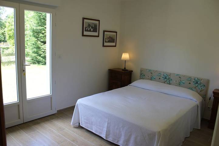 Location de vacances pour 12 personnes, avec jardin et terrasse à Verton - 2