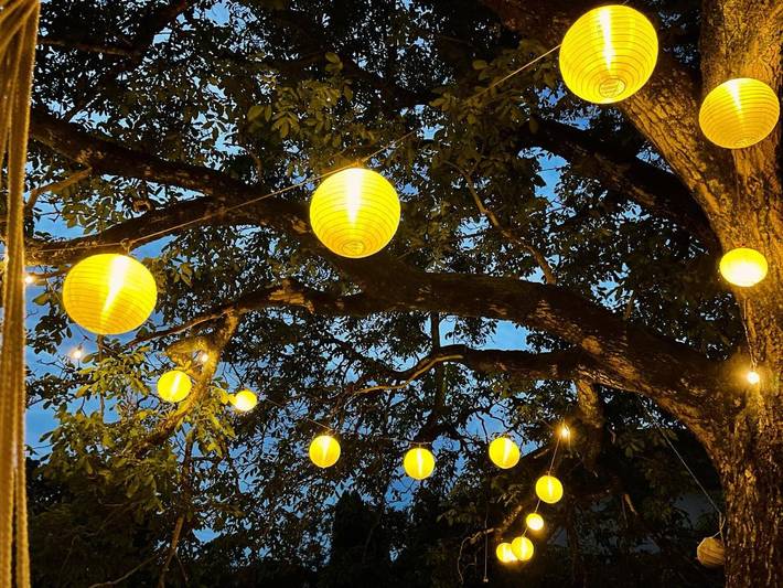 Location de vacances pour 2 personnes, avec vue ainsi que terrasse et jardin à Passenans - 2