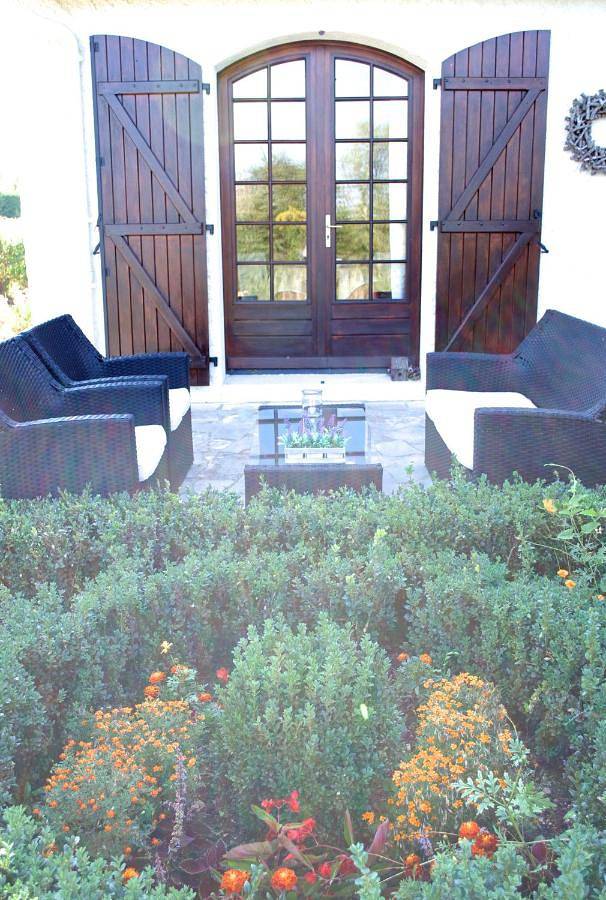 Gîte pour 3 personnes, avec jacuzzi et jardin ainsi que sauna et terrasse, animaux acceptés à Bonneuil-Matours - 3