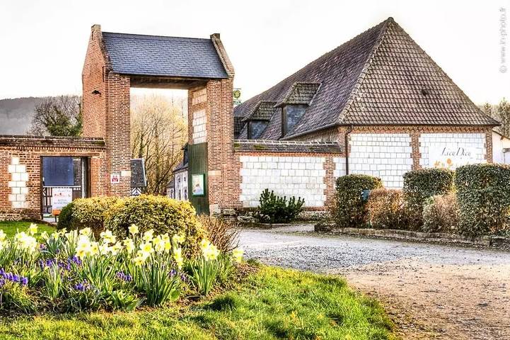 Villa pour 2 personnes, avec vue ainsi que terrasse et piscine dans la Somme - 3