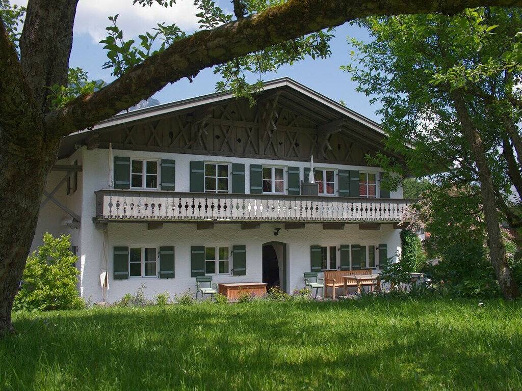 Im Landhaus Bader in Grainau, Eibsee