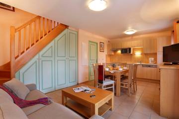 Holiday Rental for 6 People in Tourrettes, Draguignan region, Photo 1