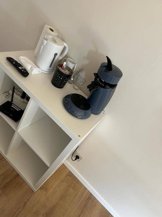 Appartement entier, One-Bedroom Apartment in Jumet, Charleroi