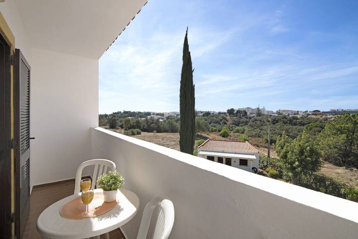Ganze Wohnung, Einzimmer-Apartment "Balaia Sol Studio I" mit Pool, Klimaanlage und Garten in Albufeira e Olhos de Água, Faro Distrikt