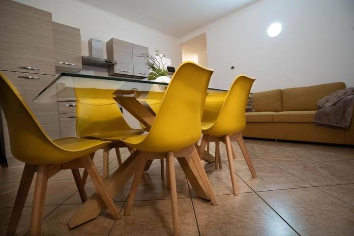 Gîte pour 7 personnes, avec vue et terrasse, animaux acceptés à Tirano - 3