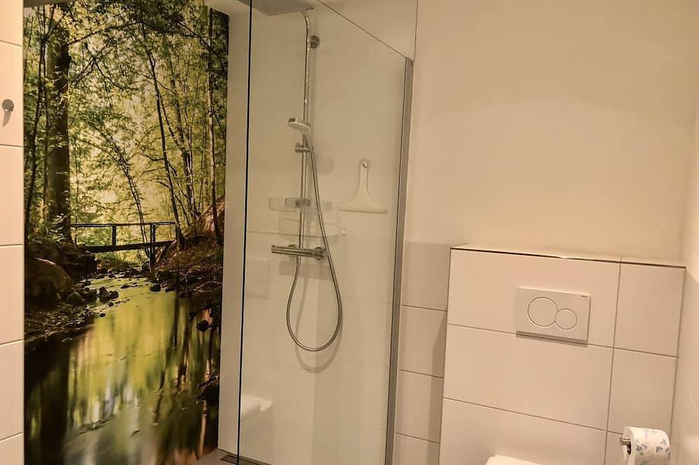 Ganze Wohnung, Komfortable und gemütlich eingerichtete Ferienwohnung ideal für kleine Familien und Paare in Wunsiedel, Oberfranken