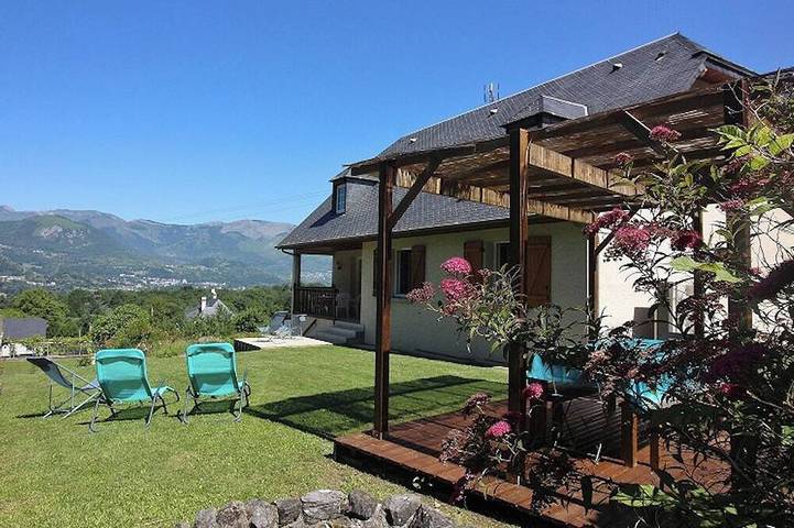 Location de vacances pour 8 personnes, avec Balcon et Jardin à Beaucens