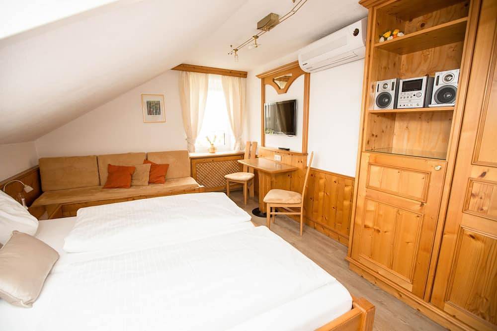 Zimmer de Luxe 1 - Pension Knoll in Schörfling am Attersee, Bezirk Vöcklabruck