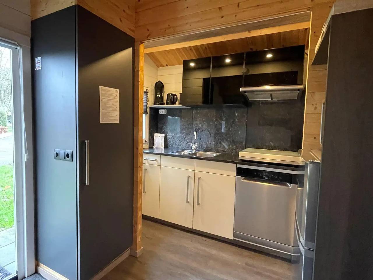 Vakantie Zeeland — Vz2606 Vakantiechalet in Heinkenszand in Nederlandse Noordzeekust