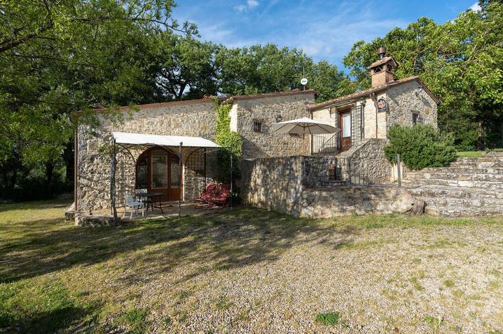Maison de campagne pour 6 personnes, avec balcon ainsi que jardin et piscine à Castellina in Chianti - 2