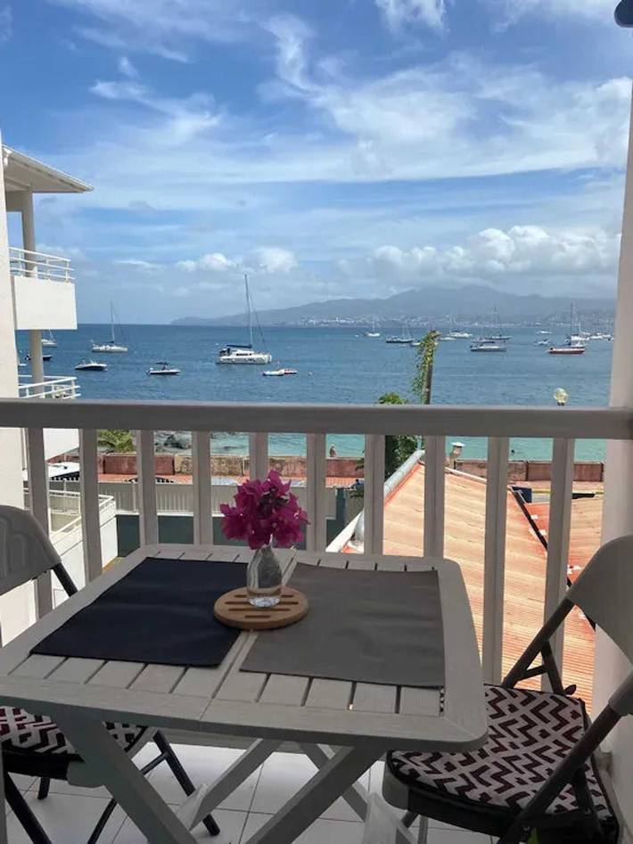 Estudio entero, Estudio encantador en Les Trois-Îlets con vista al mar in Anse Mitan, Les Trois-Îlets