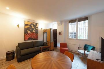 Gîte pour 4 personnes dans Theatre De La Tour