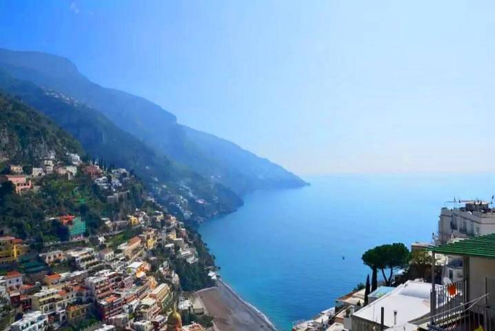 Casa vacanza per 2 persone, con panorama e balcone in Positano