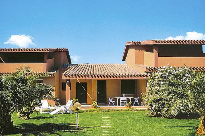 Ferienwohnung für 2 Personen, mit Garten, mit Haustier in Costa Rei