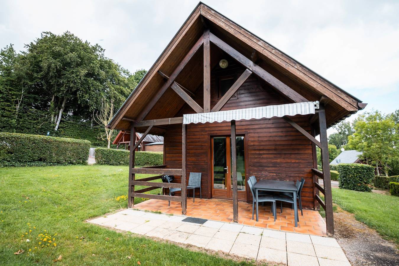 Chalet Boskoop 6p with shared pool, private terrace, and Wi-Fi in Livarot-Pays-d'Auge, Lisieux region
