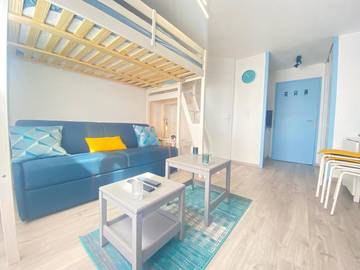 Gîte pour 4 personnes, avec vue dans Futuroscope