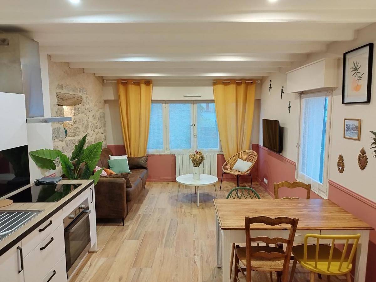 Appartement entier, Etape en Bretagne in Port-Louis, Côte des Mégalithes